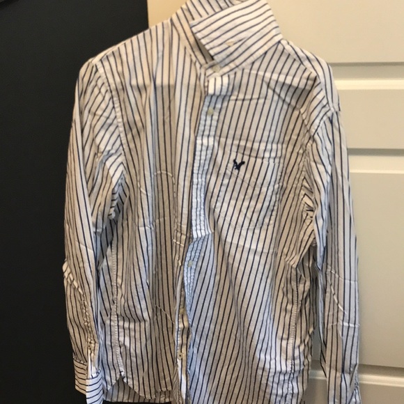 American Eagle Outfitters Other - American Eagle Vintage fit blue and white shirt.